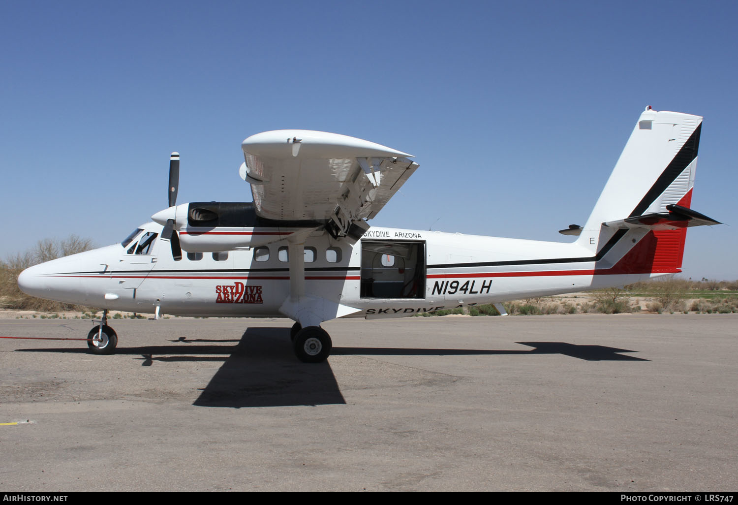 Aircraft Photo of N194LH | De Havilland Canada DHC-6-200 Twin Otter | Skydive Arizona | AirHistory.net #407813