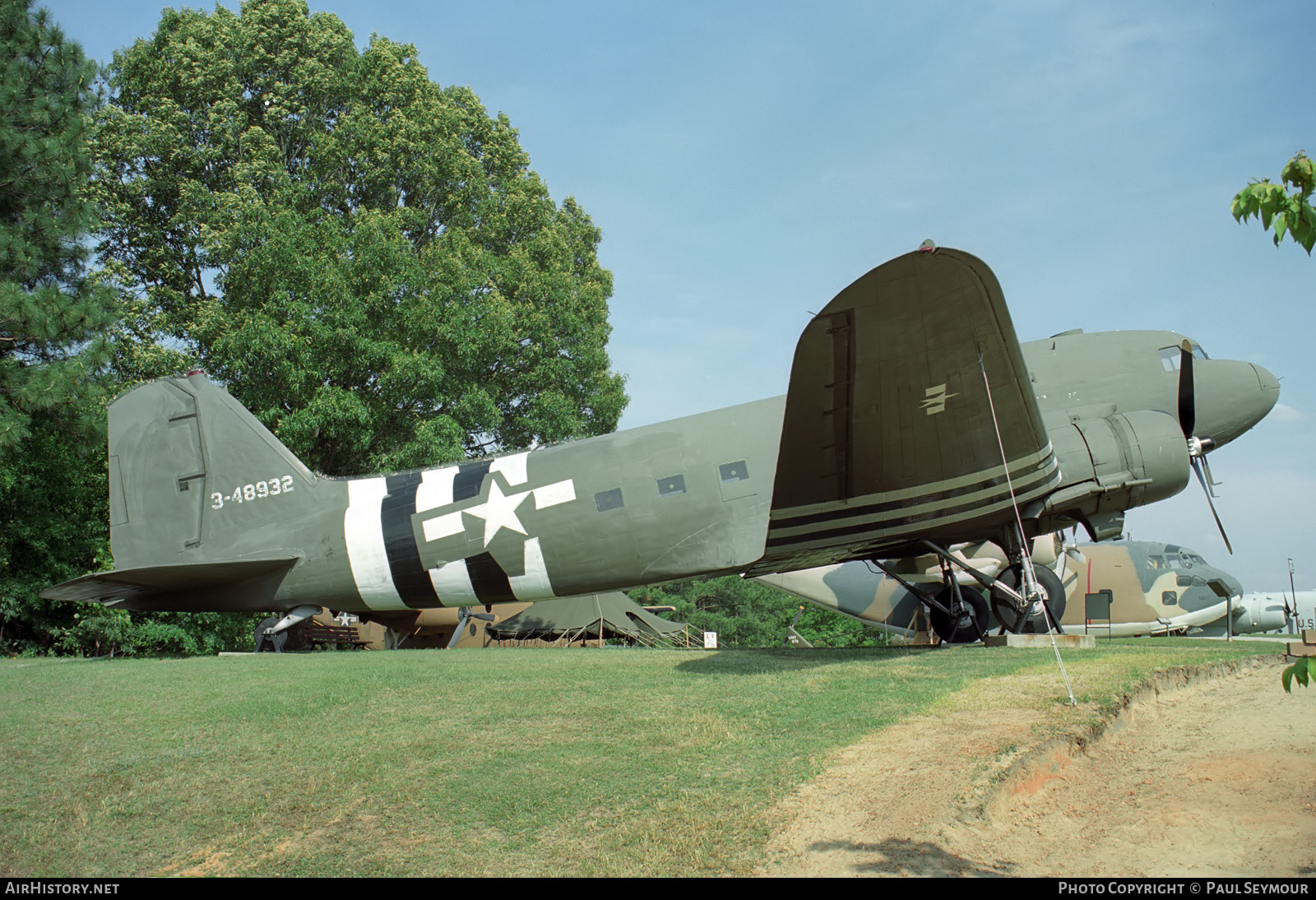 Aircraft Photo of 43-48932 / 3-48932 | Douglas VC-47D Skytrain | USA - Air Force | AirHistory.net #407834