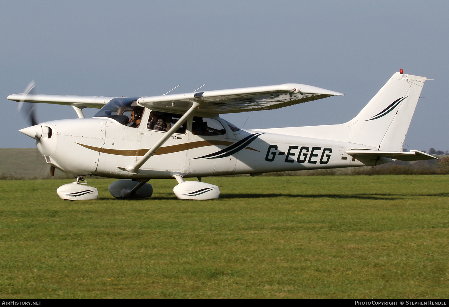 Aircraft Photo of G-EGEG | Cessna 172R Skyhawk | AirHistory.net #407879