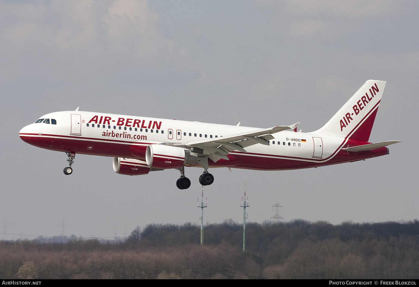 Aircraft Photo of D-ABDD | Airbus A320-214 | Air Berlin | AirHistory.net #407961