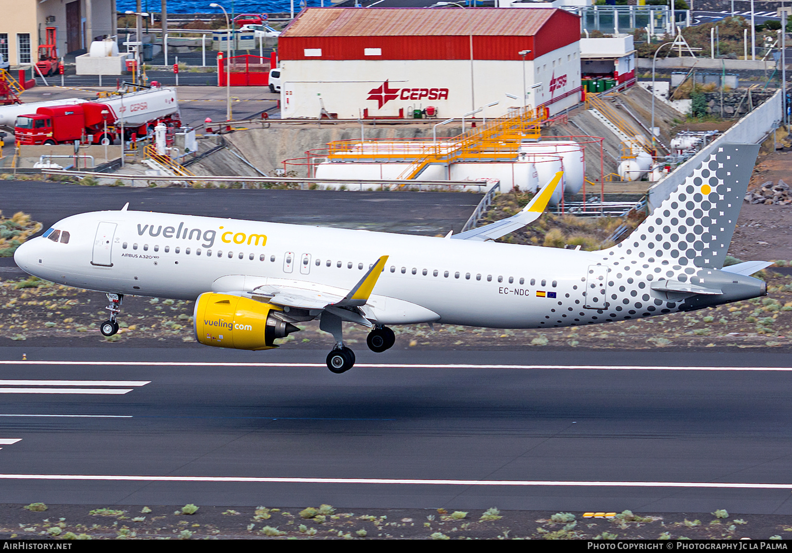 Aircraft Photo of EC-NDC | Airbus A320-271N | Vueling Airlines | AirHistory.net #408043