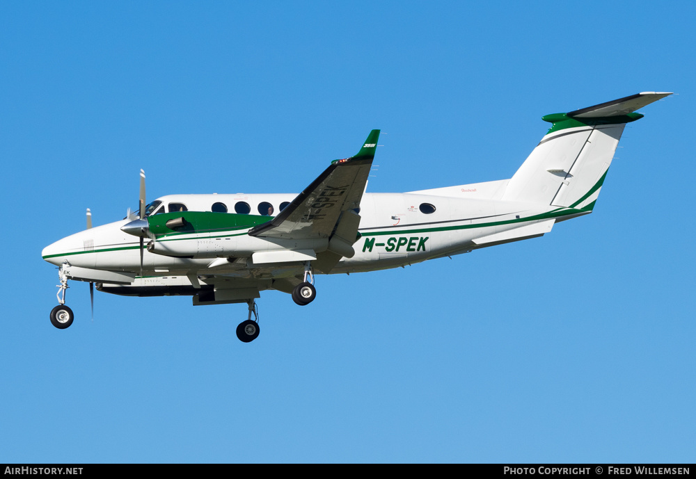 Aircraft Photo of M-SPEK | Beechcraft 350i King Air (B300) | AirHistory.net #408062