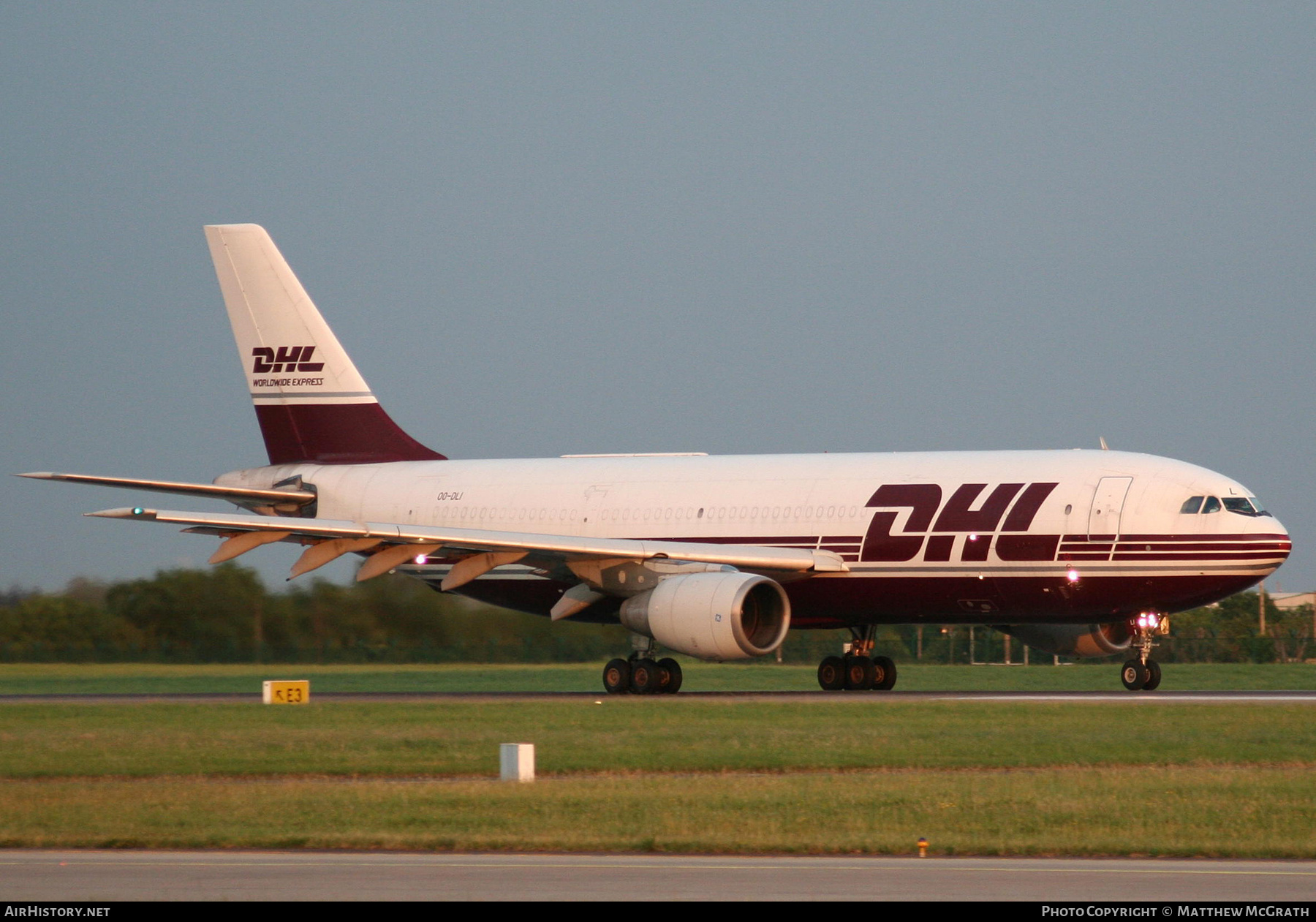 Aircraft Photo of OO-DLI | Airbus A300B4-203(F) | DHL Worldwide Express | AirHistory.net #408087