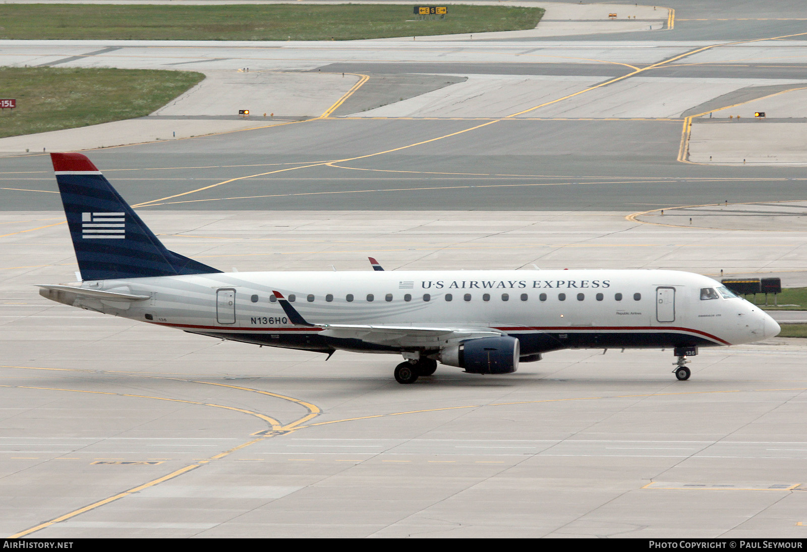 Aircraft Photo of N136HQ | Embraer 175LR (ERJ-170-200LR) | US Airways Express | AirHistory.net #408175