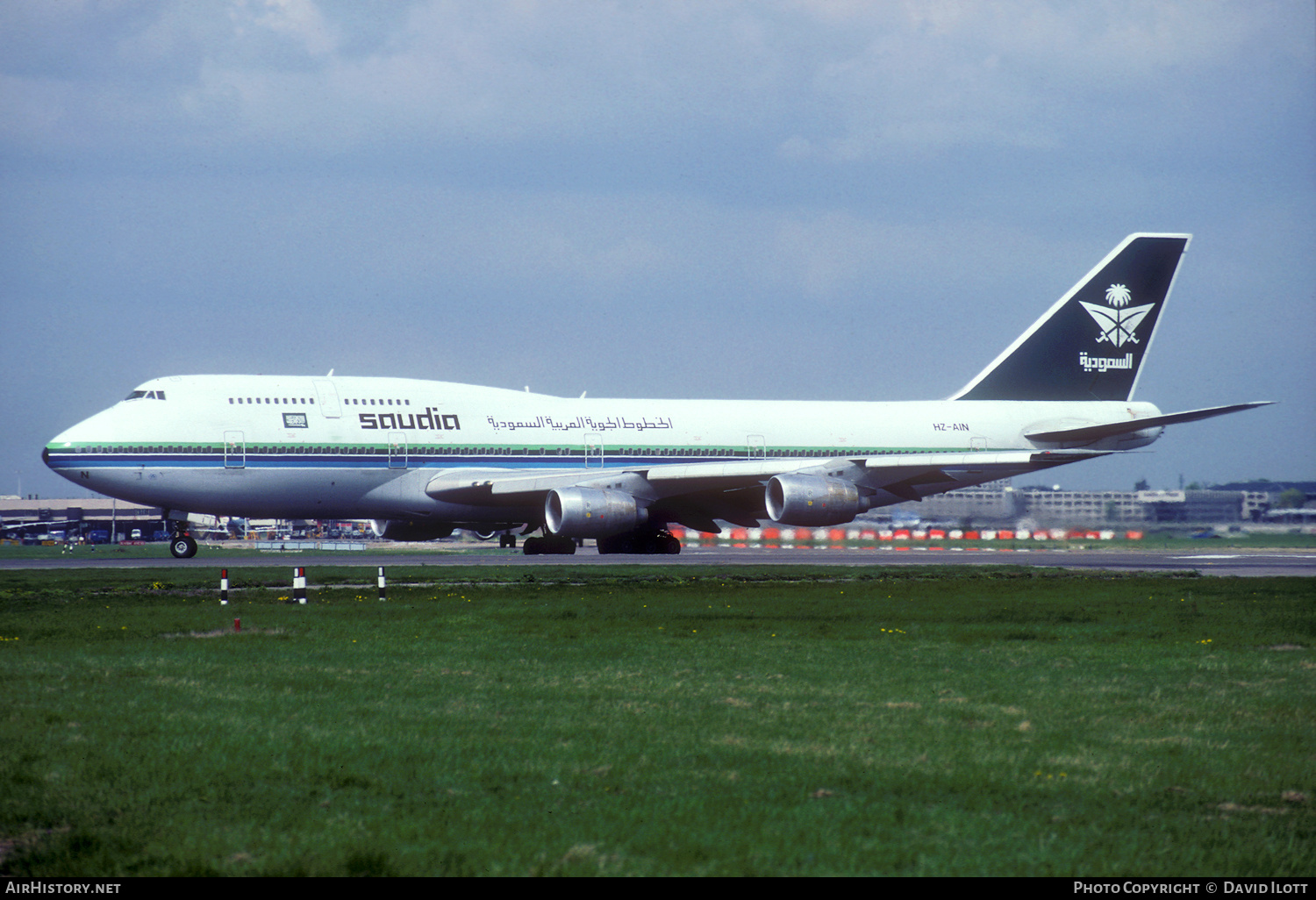 Aircraft Photo of HZ-AIN | Boeing 747-368 | Saudia - Saudi Arabian Airlines | AirHistory.net #408176