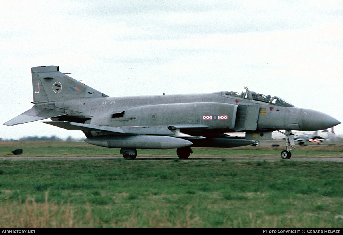 Aircraft Photo of XV434 | McDonnell Douglas F-4M Phantom FGR2 | UK - Air Force | AirHistory.net #408190