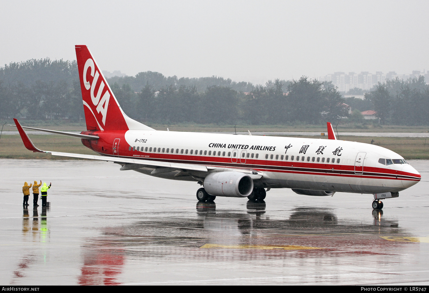 Aircraft Photo of B-1752 | Boeing 737-89P | China United Airlines - CUA | AirHistory.net #408240