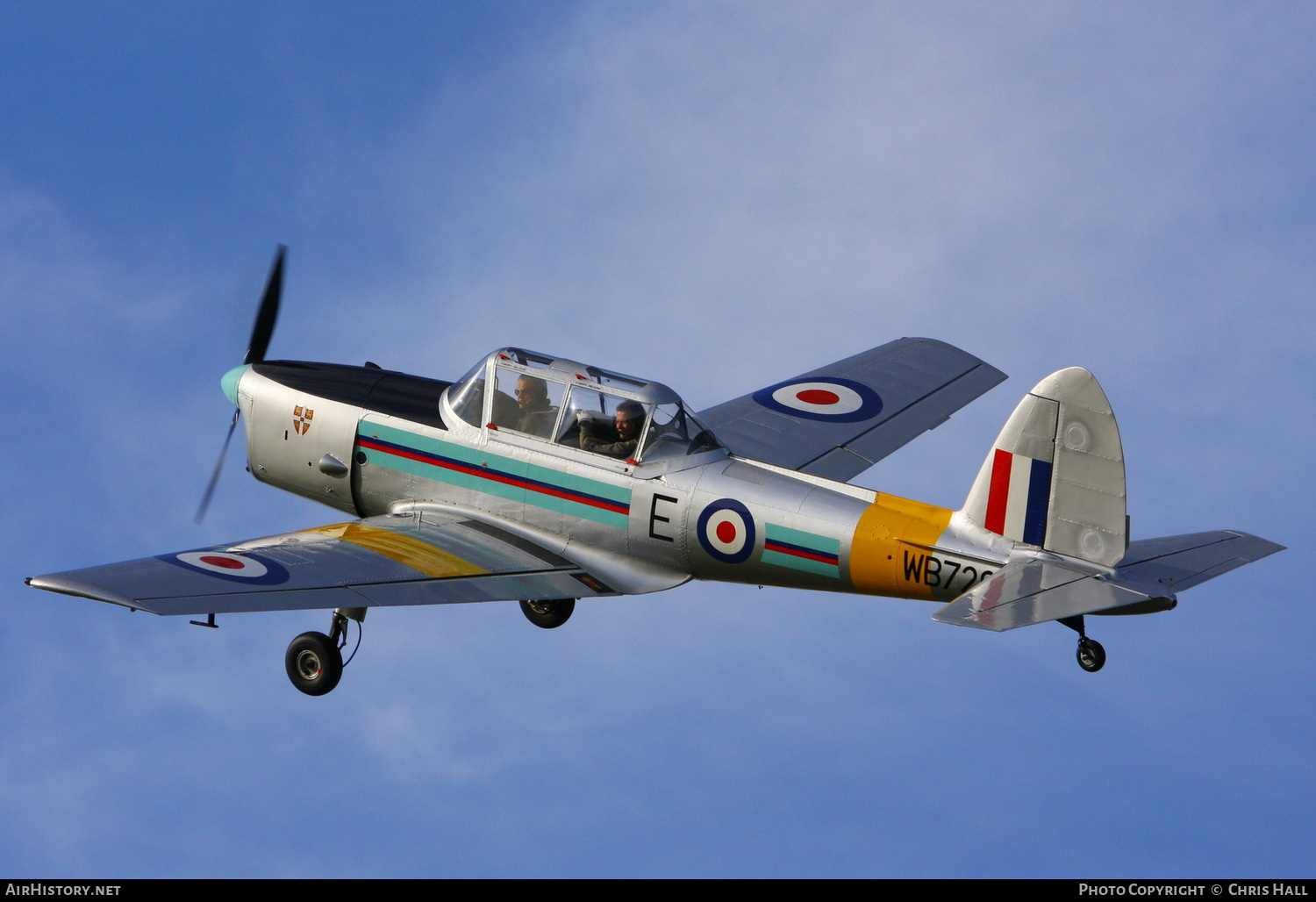 Aircraft Photo of G-AOSK / WB726 | De Havilland DHC-1 Chipmunk Mk22 | UK - Air Force | AirHistory.net #408292