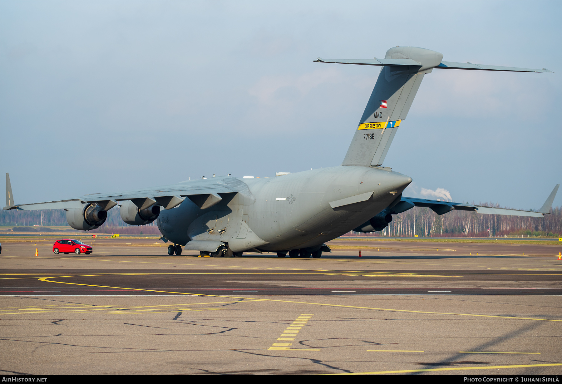 Aircraft Photo of 07-7186 / 77186 | Boeing C-17A Globemaster III | USA - Air Force | AirHistory.net #408330