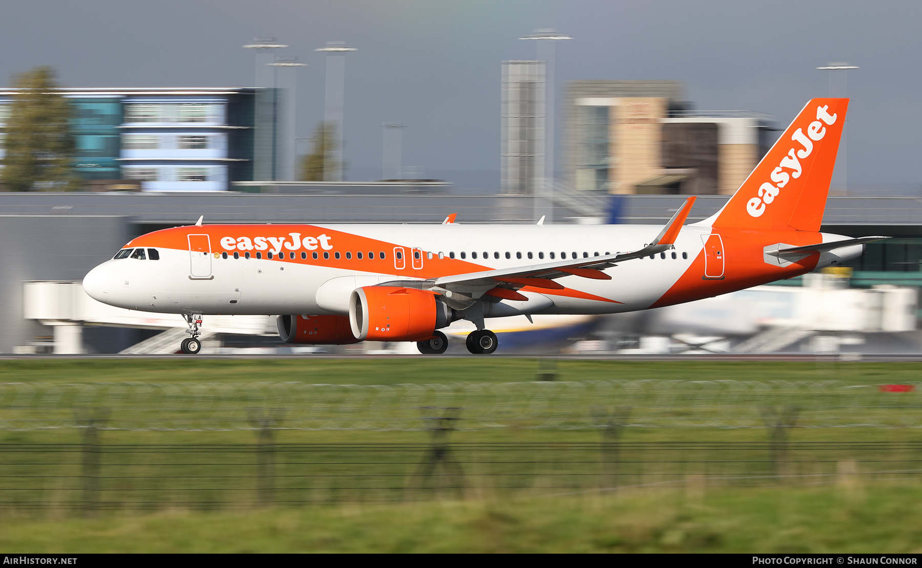 Aircraft Photo of G-UZLA | Airbus A320-251N | EasyJet | AirHistory.net #408473