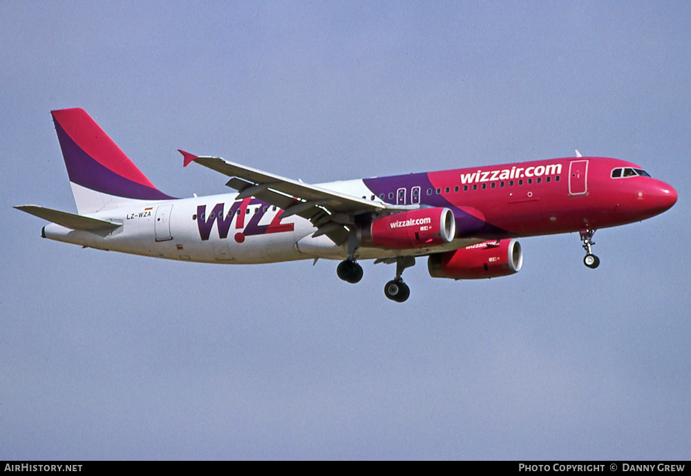 Aircraft Photo of LZ-WZA | Airbus A320-232 | Wizz Air | AirHistory.net #408489