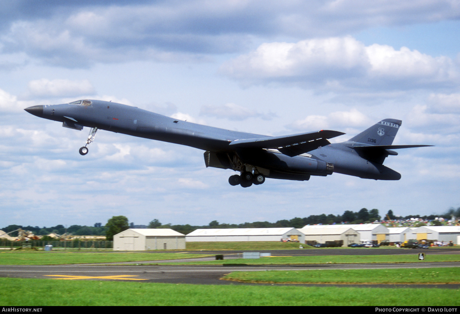Aircraft Photo of 86-0136 / AF86-136 | Rockwell B-1B Lancer | USA - Air Force | AirHistory.net #408515