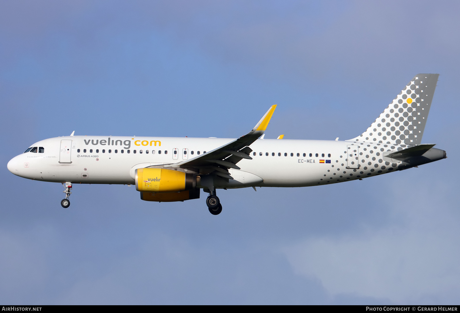 Aircraft Photo of EC-MEA | Airbus A320-232 | Vueling Airlines | AirHistory.net #408520