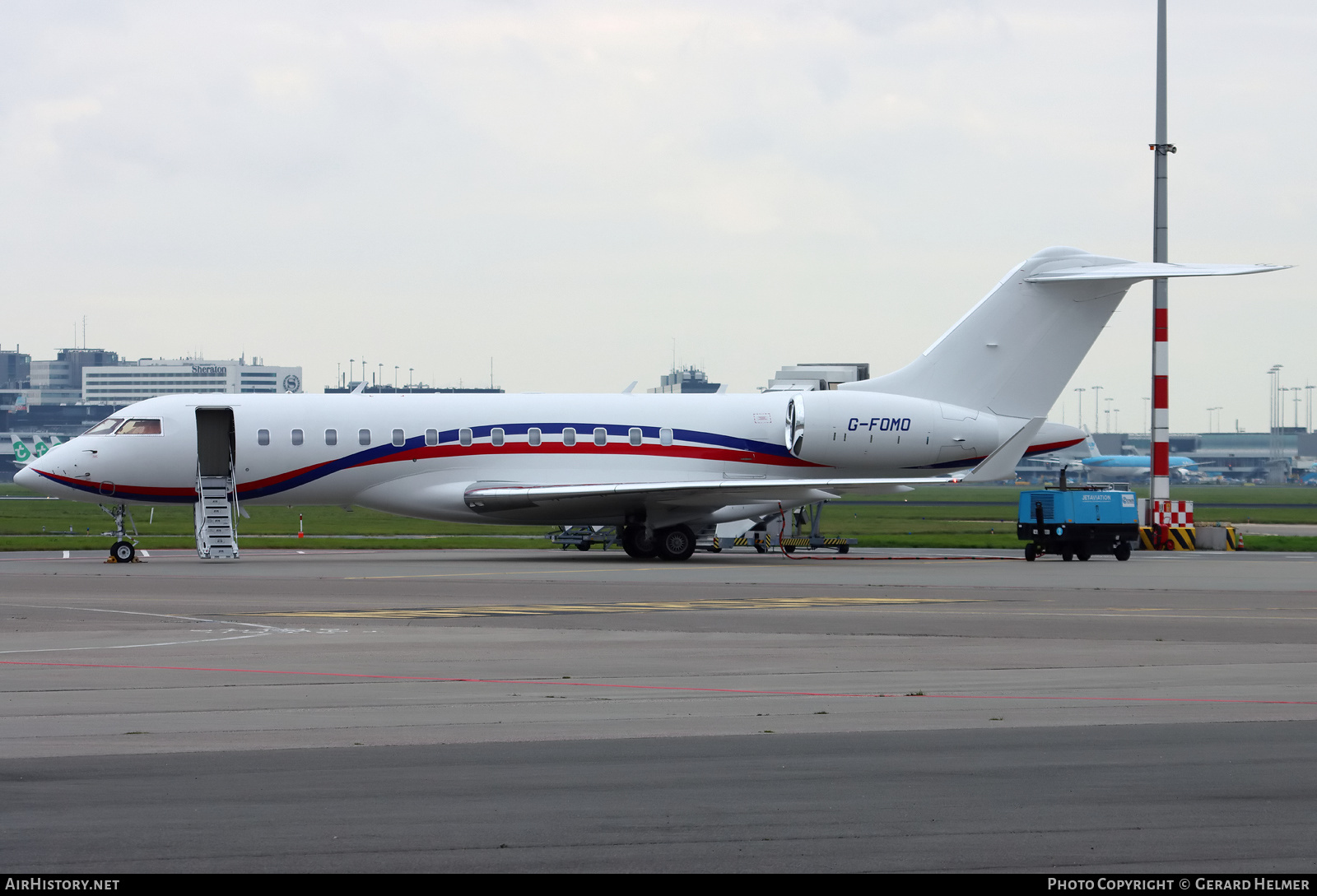 Aircraft Photo of G-FOMO | Bombardier Global 6000 (BD-700-1A10) | AirHistory.net #408536