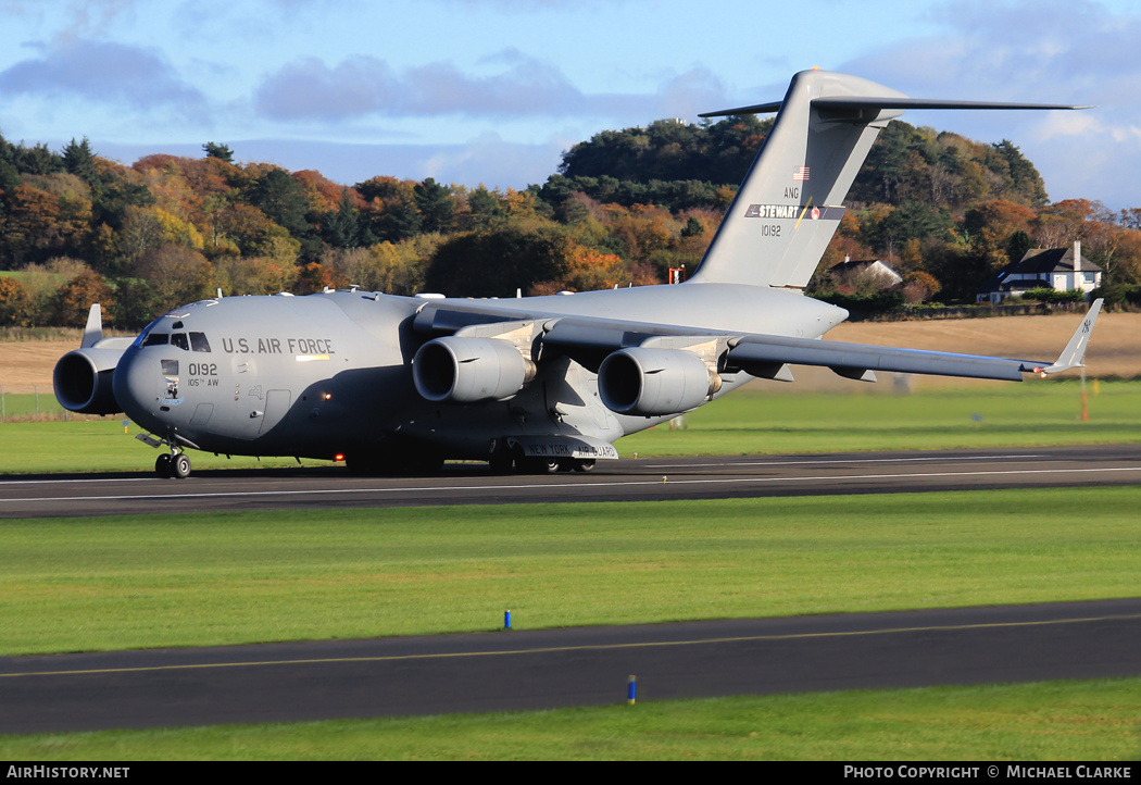 Aircraft Photo of 01-0192 / 10192 | Boeing C-17A Globemaster III | USA - Air Force | AirHistory.net #408580