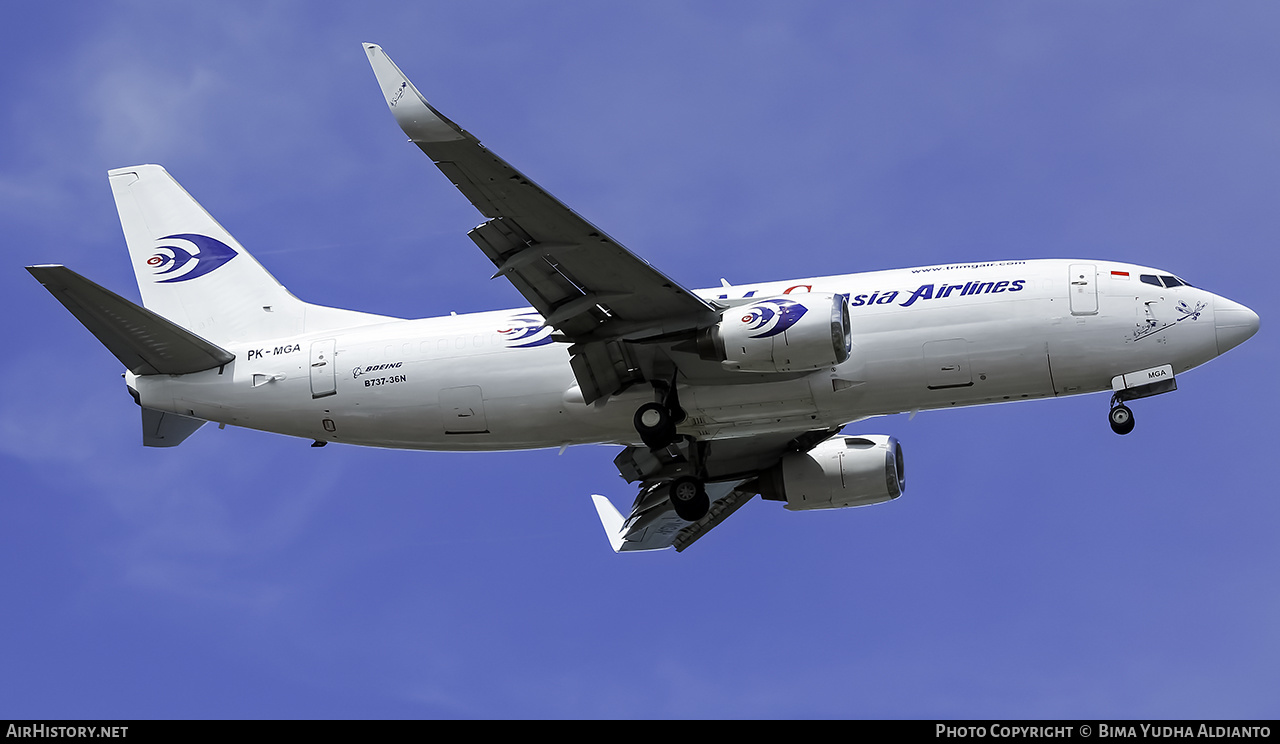Aircraft Photo of PK-MGA | Boeing 737-36N(SF) | Tri-M.G. Intra Asia Airlines | AirHistory.net #408610