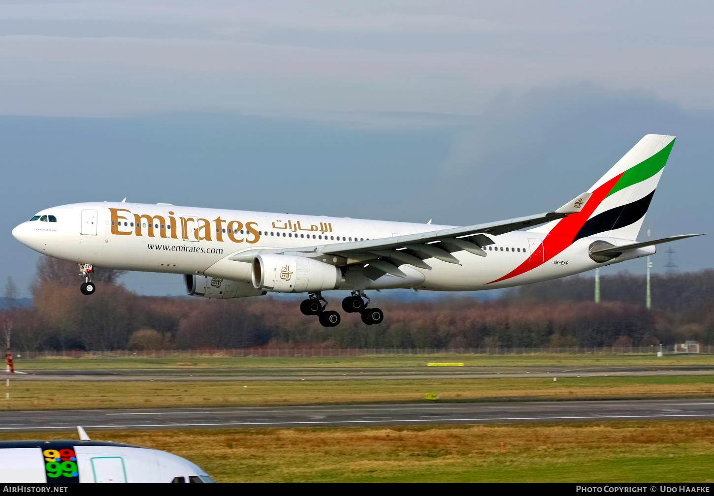 Aircraft Photo of A6-EAP | Airbus A330-243 | Emirates | AirHistory.net #408623