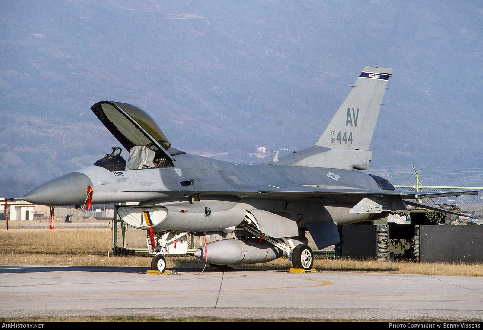 Aircraft Photo of 88-0444 / AF88-444 | Lockheed Martin F-16CM Fighting Falcon | USA - Air Force | AirHistory.net #408627