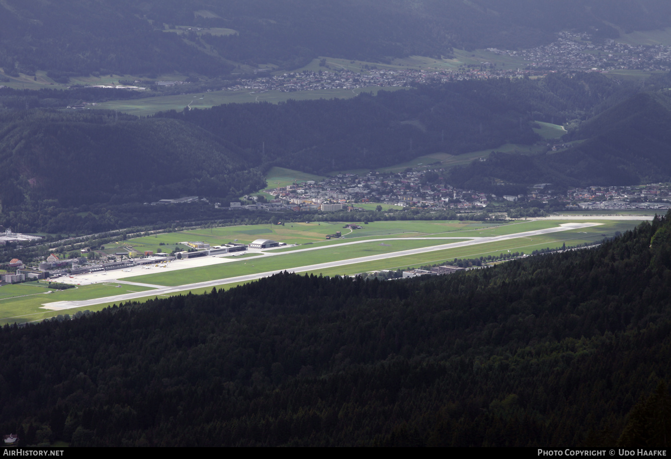 Airport photo of Innsbruck - Kranebitten (LOWI / INN) in Austria | AirHistory.net #408645
