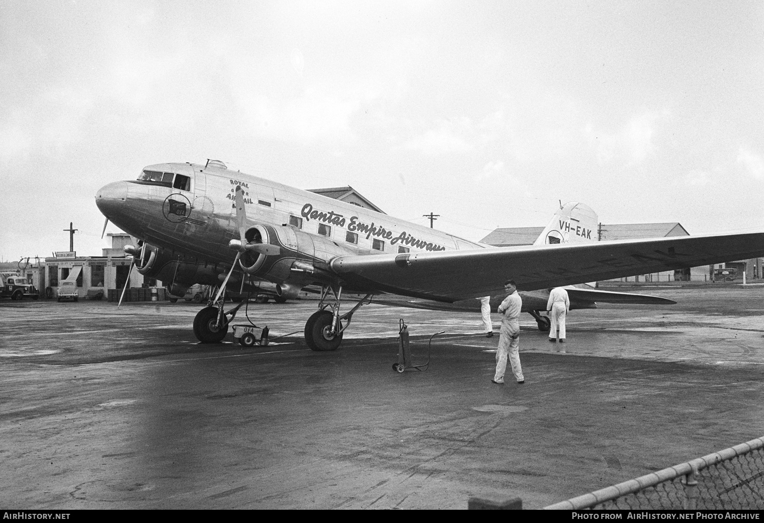 Aircraft Photo of VH-EAK | Douglas C-47A Skytrain | Qantas Empire Airways - QEA | AirHistory.net #408694