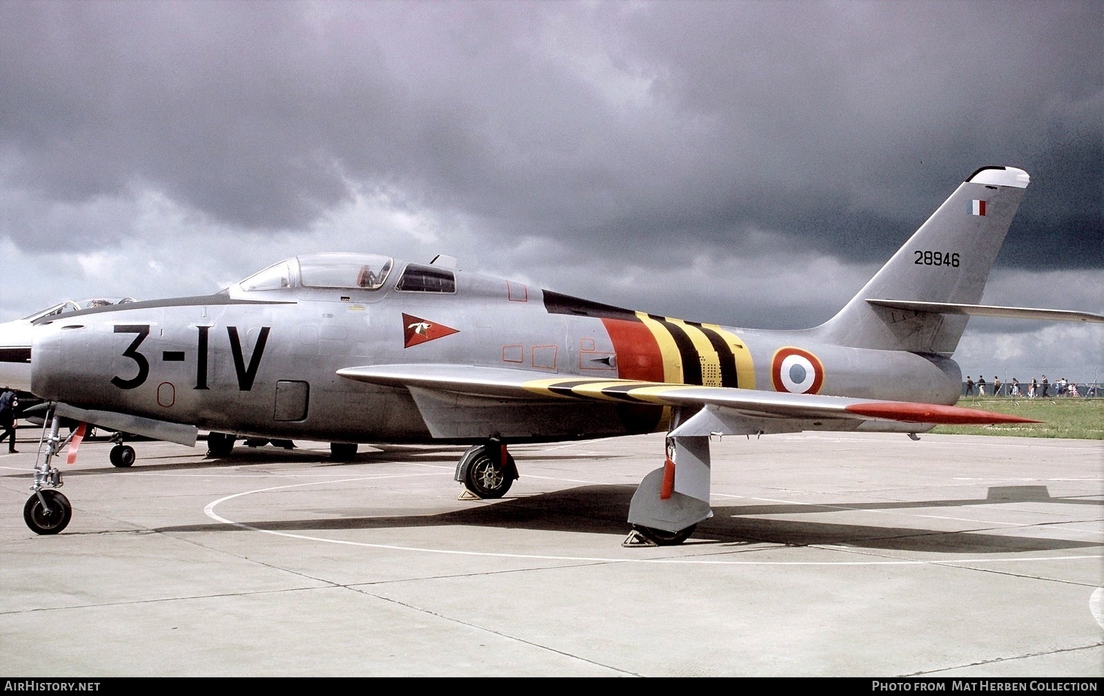 Aircraft Photo of 28946 | Republic F-84F Thunderstreak | France - Air Force | AirHistory.net #408868