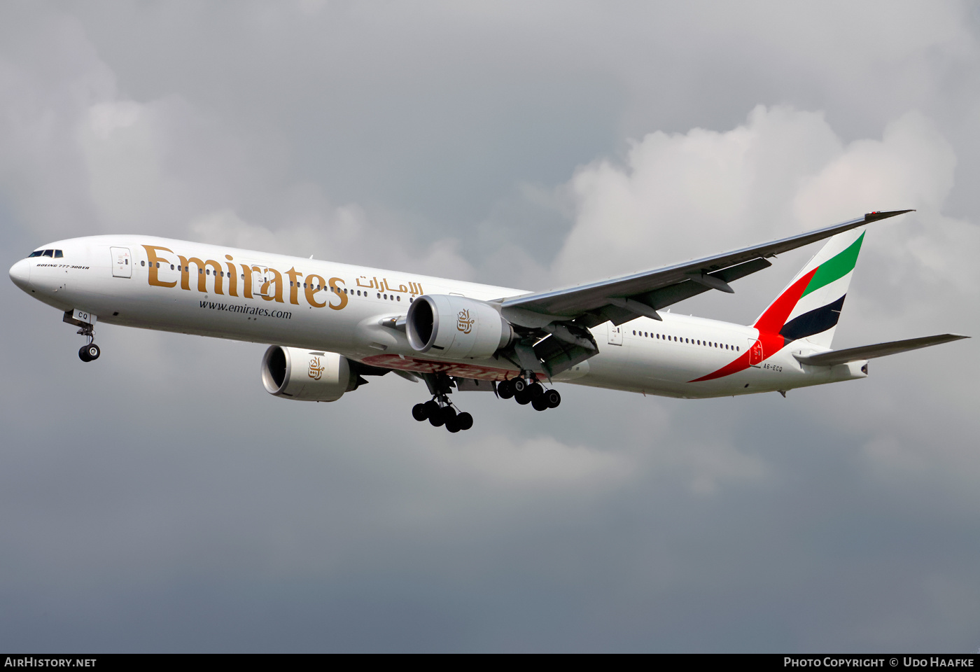 Aircraft Photo of A6-ECQ | Boeing 777-31H/ER | Emirates | AirHistory.net #409002