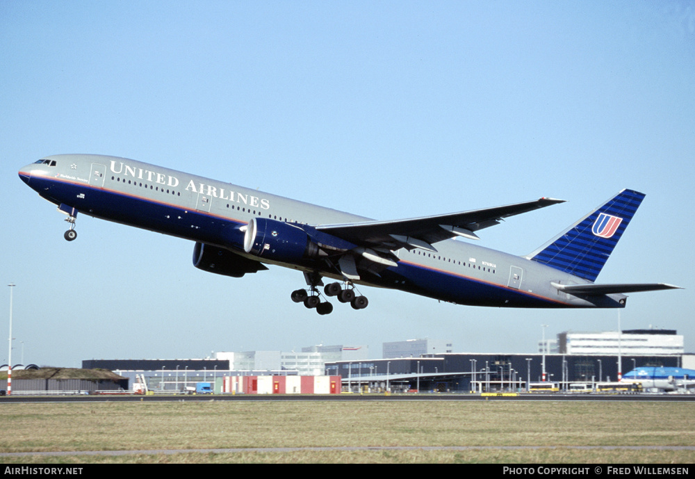 Aircraft Photo of N769UA | Boeing 777-222 | United Airlines | AirHistory.net #409100