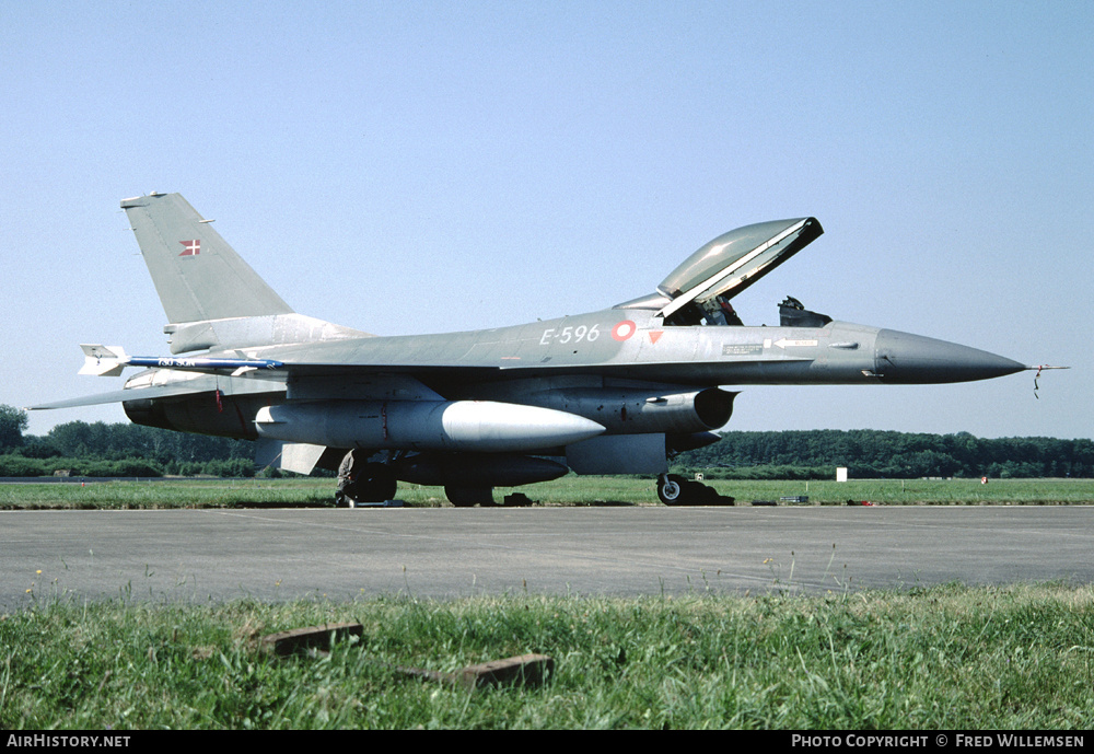 Aircraft Photo of E-596 | General Dynamics F-16A Fighting Falcon | Denmark - Air Force | AirHistory.net #409123