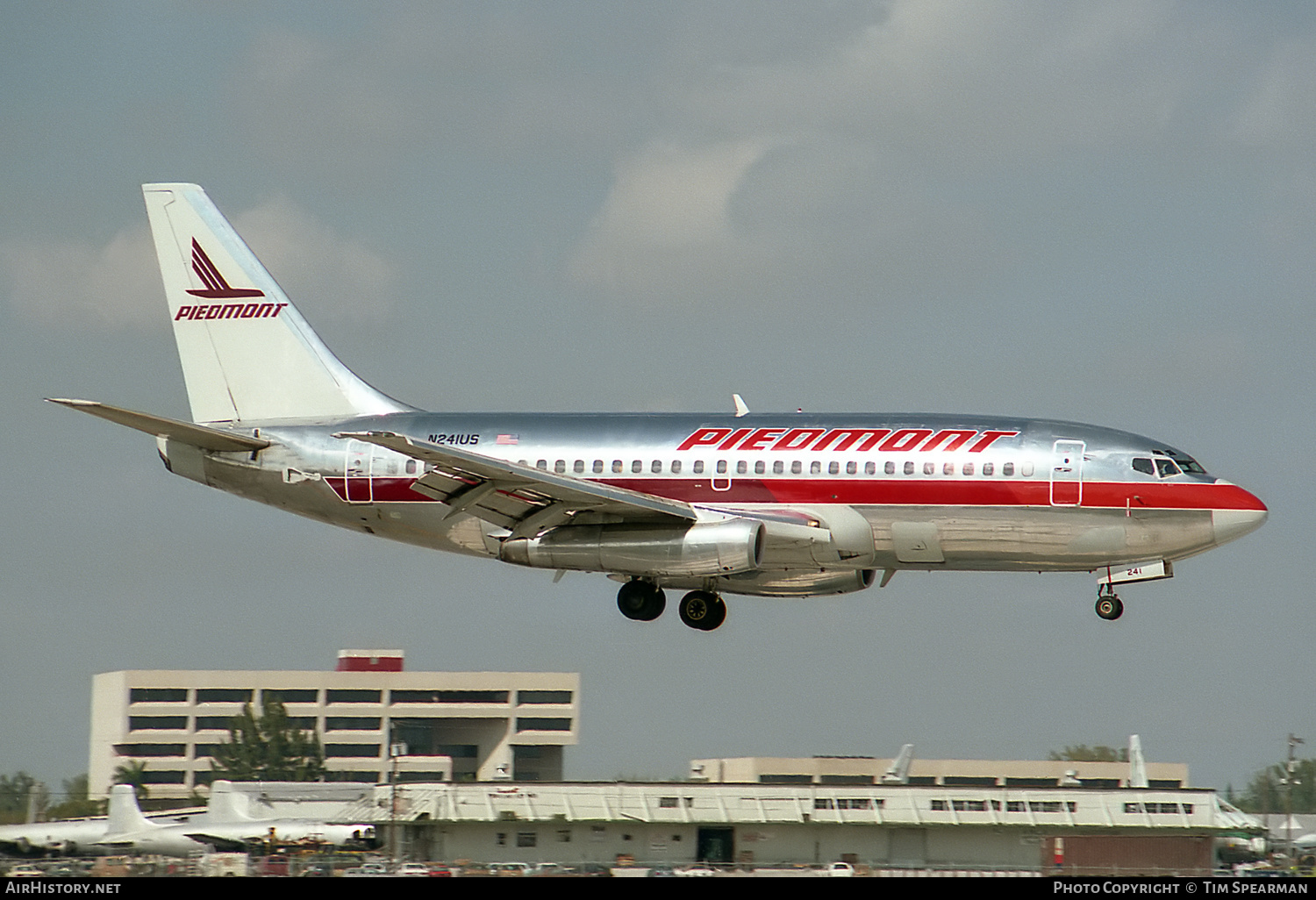 Aircraft Photo of N241US | Boeing 737-201/Adv | Piedmont Airlines | AirHistory.net #409287