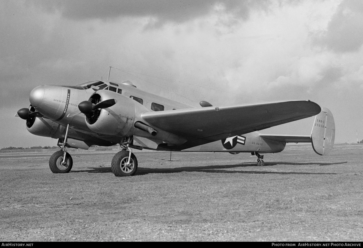 Aircraft Photo of 29650 | Beech SNB-3 Navigator | USA - Navy | AirHistory.net #409323