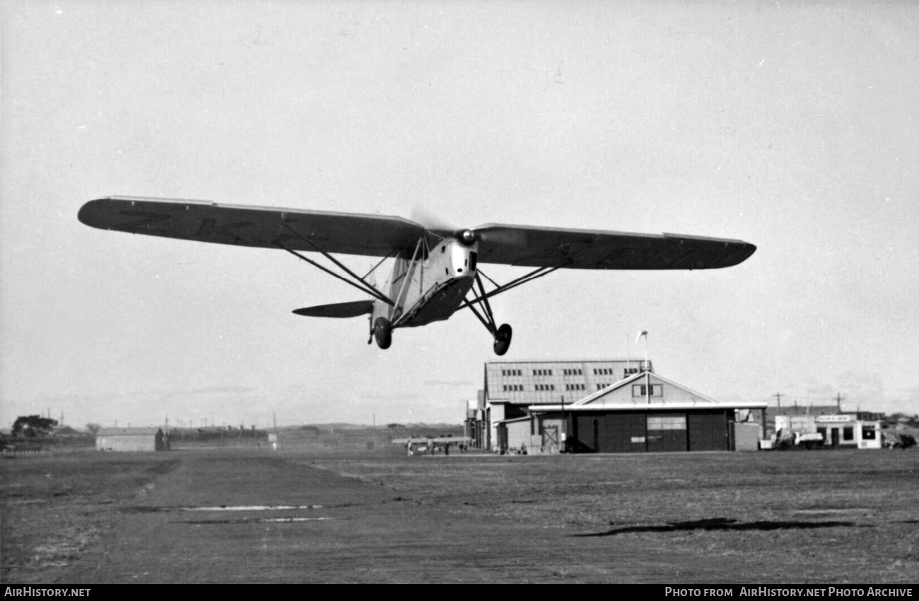 Aircraft Photo of ZK-ABR | De Havilland D.H. 80A Puss Moth | AirHistory.net #409339