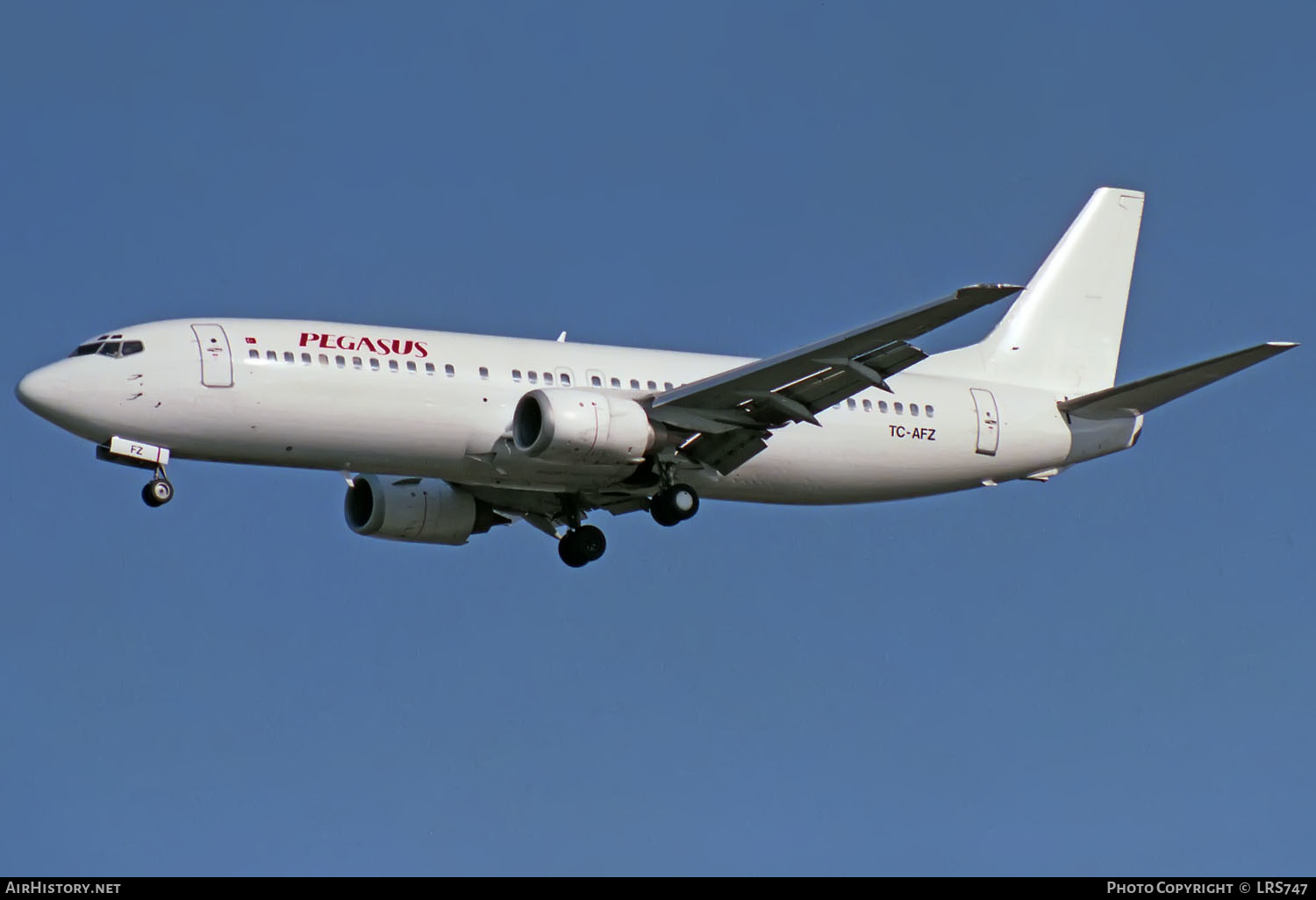Aircraft Photo of TC-AFZ | Boeing 737-4Y0 | Pegasus Airlines | AirHistory.net #409444
