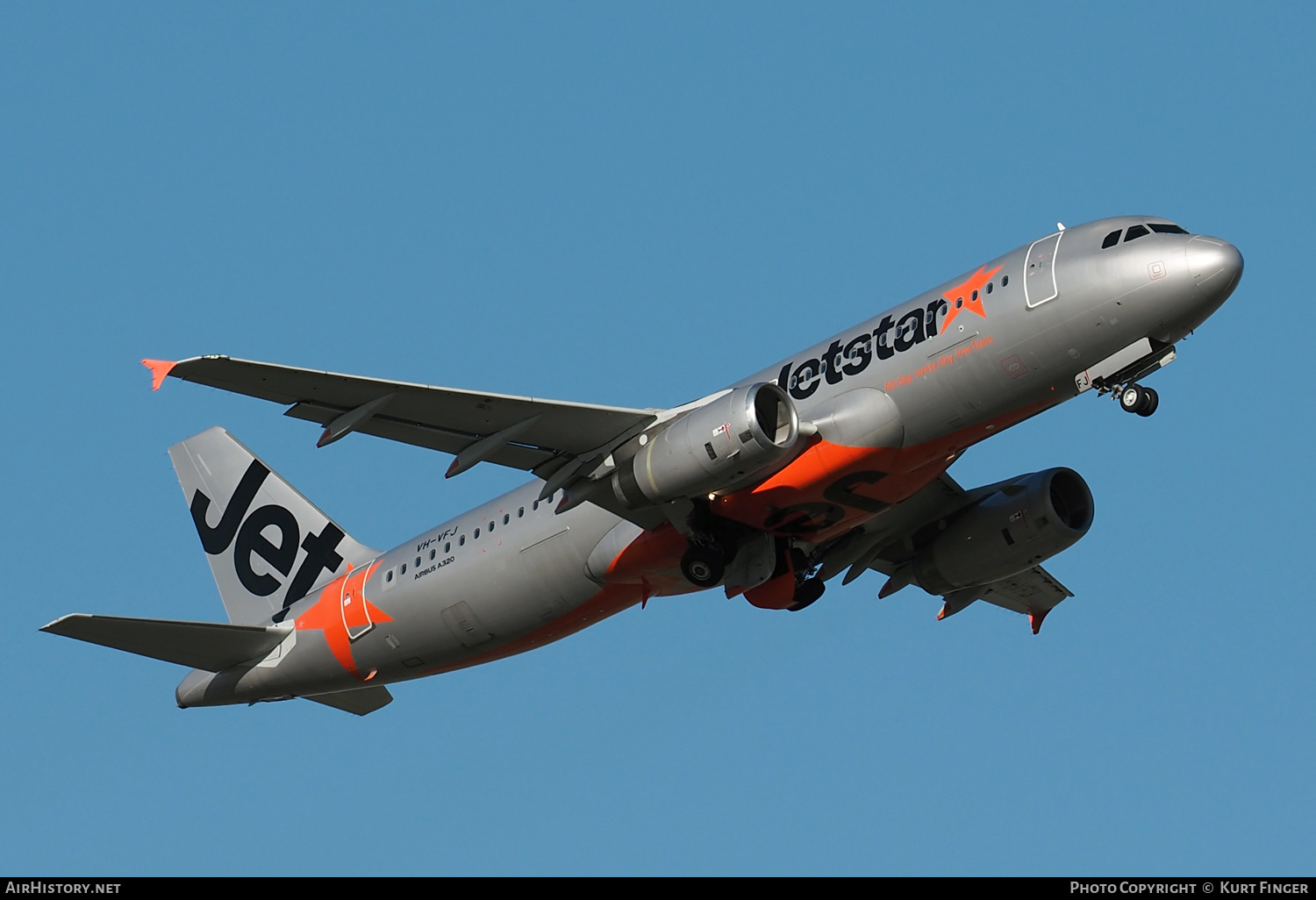 Aircraft Photo of VH-VFJ | Airbus A320-232 | Jetstar Airways | AirHistory.net #409451