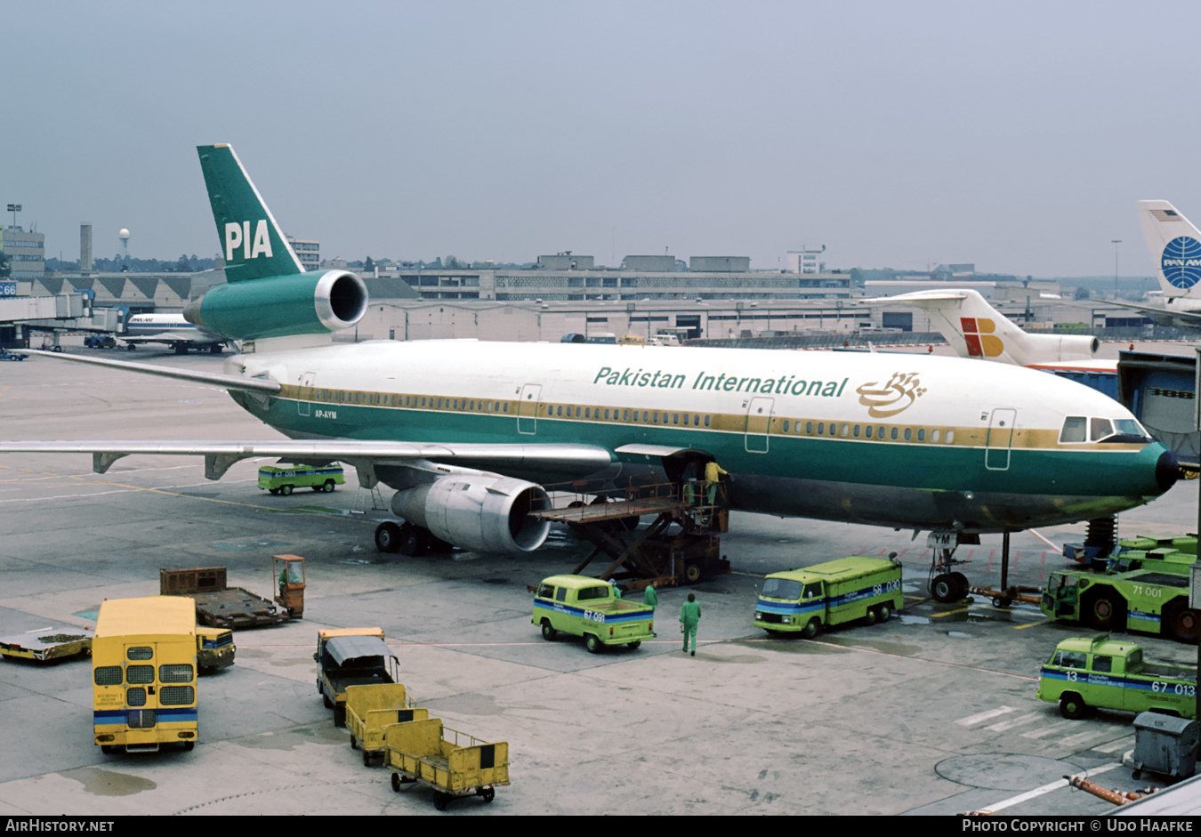 Aircraft Photo of AP-AYM | McDonnell Douglas DC-10-30 | Pakistan International Airlines - PIA | AirHistory.net #409484