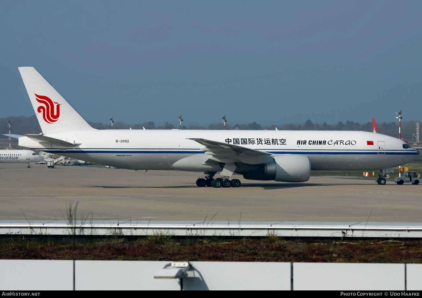 Aircraft Photo of B-2092 | Boeing 777-FFT | Air China Cargo | AirHistory.net #409493
