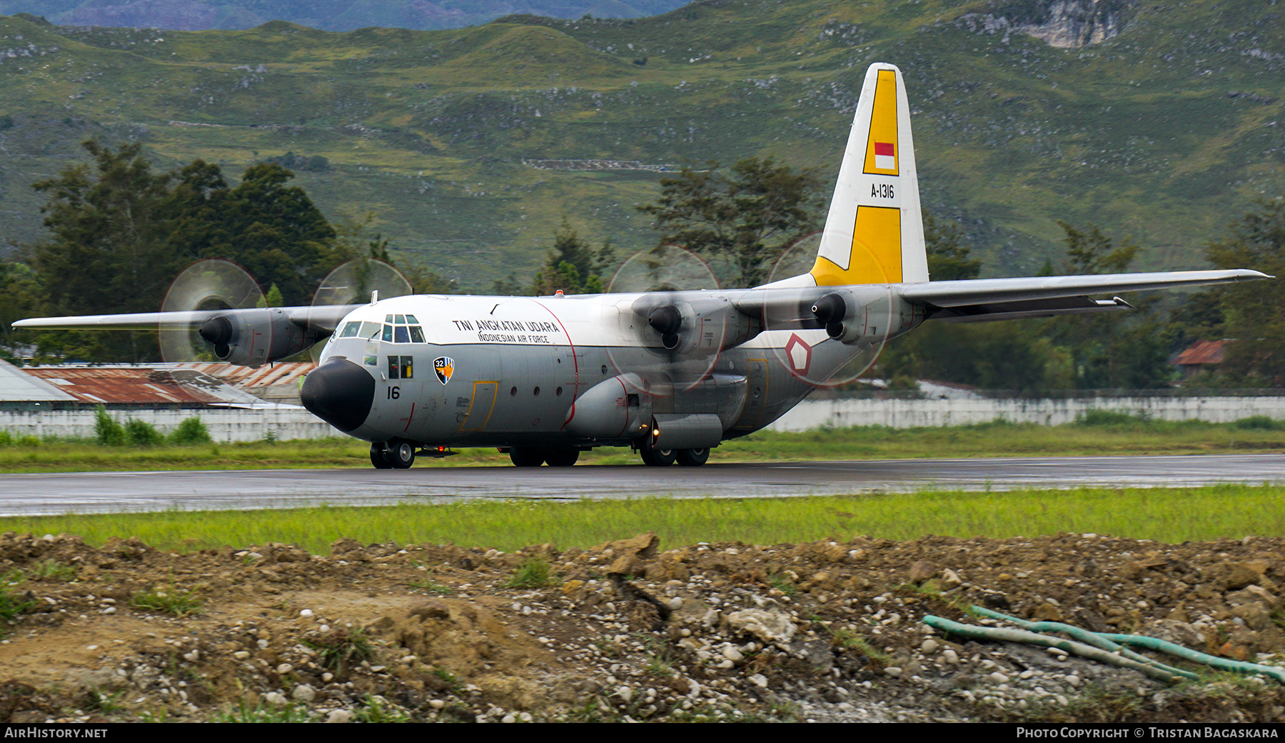 Aircraft Photo of A-1316 | Lockheed C-130H Hercules | Indonesia - Air Force | AirHistory.net #409503