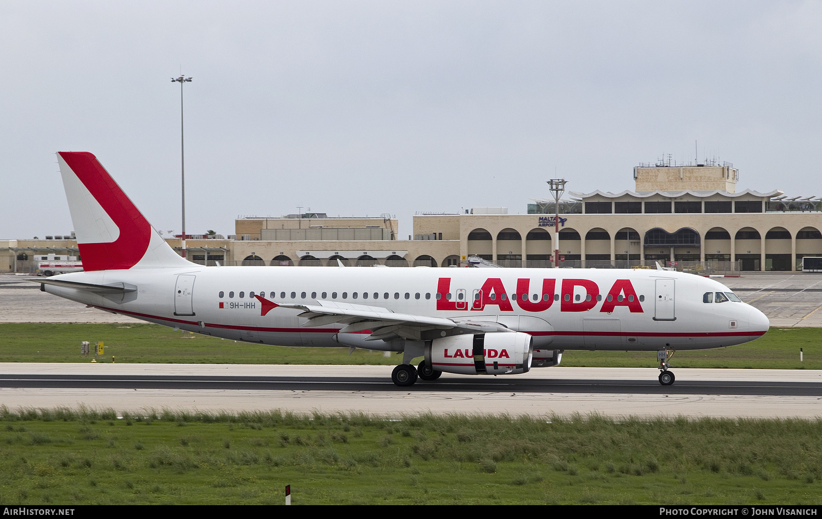 Aircraft Photo of 9H-IHH | Airbus A320-232 | Lauda | AirHistory.net #409510