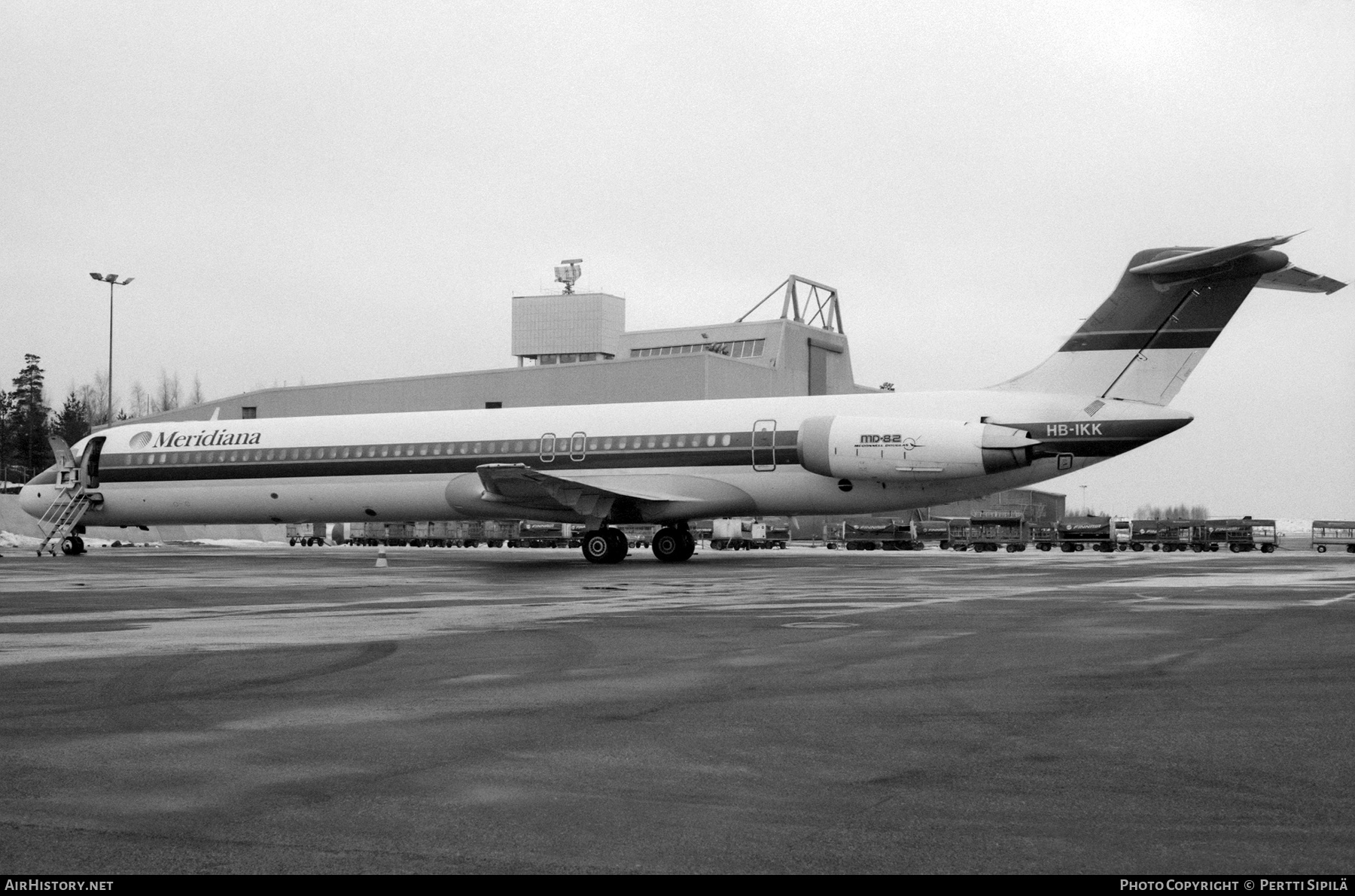 Aircraft Photo of HB-IKK | McDonnell Douglas MD-82 (DC-9-82) | Meridiana | AirHistory.net #409547
