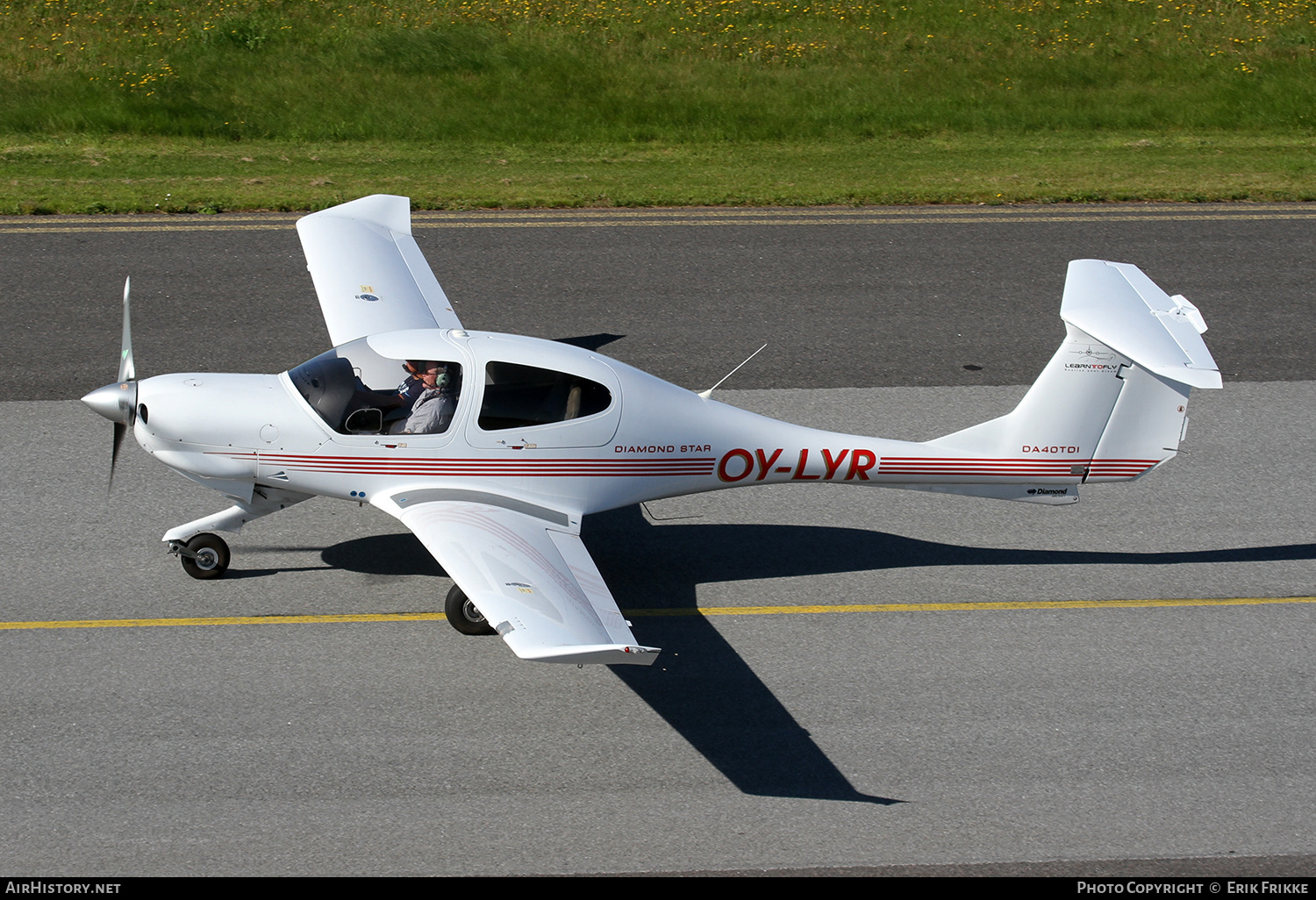 Aircraft Photo of OY-LYR | Diamond DA40D Diamond Star TDI | AirHistory.net #409558