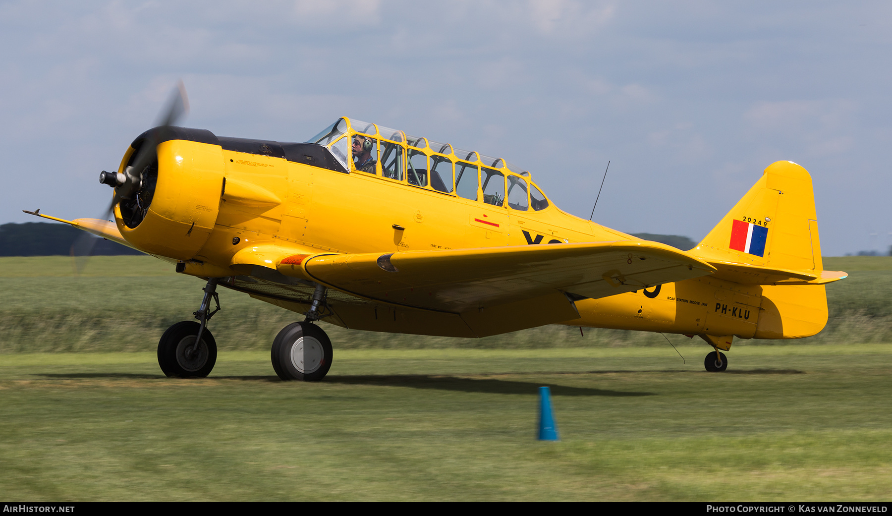 Aircraft Photo of PH-KLU / 20249 | North American AT-16 Harvard IIB | Canada - Air Force | AirHistory.net #409575