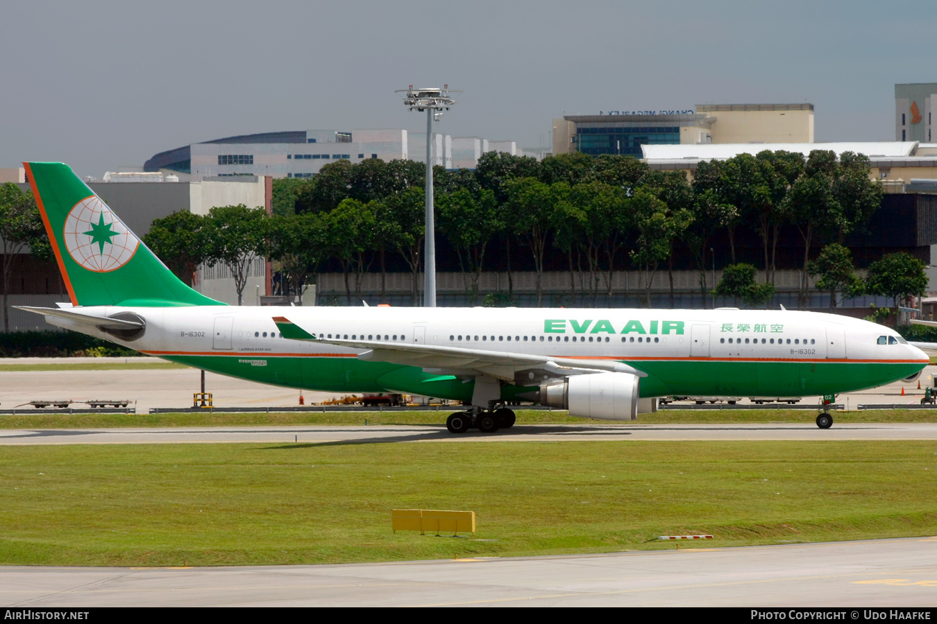 Aircraft Photo of B-16302 | Airbus A330-203 | EVA Air | AirHistory.net #409615