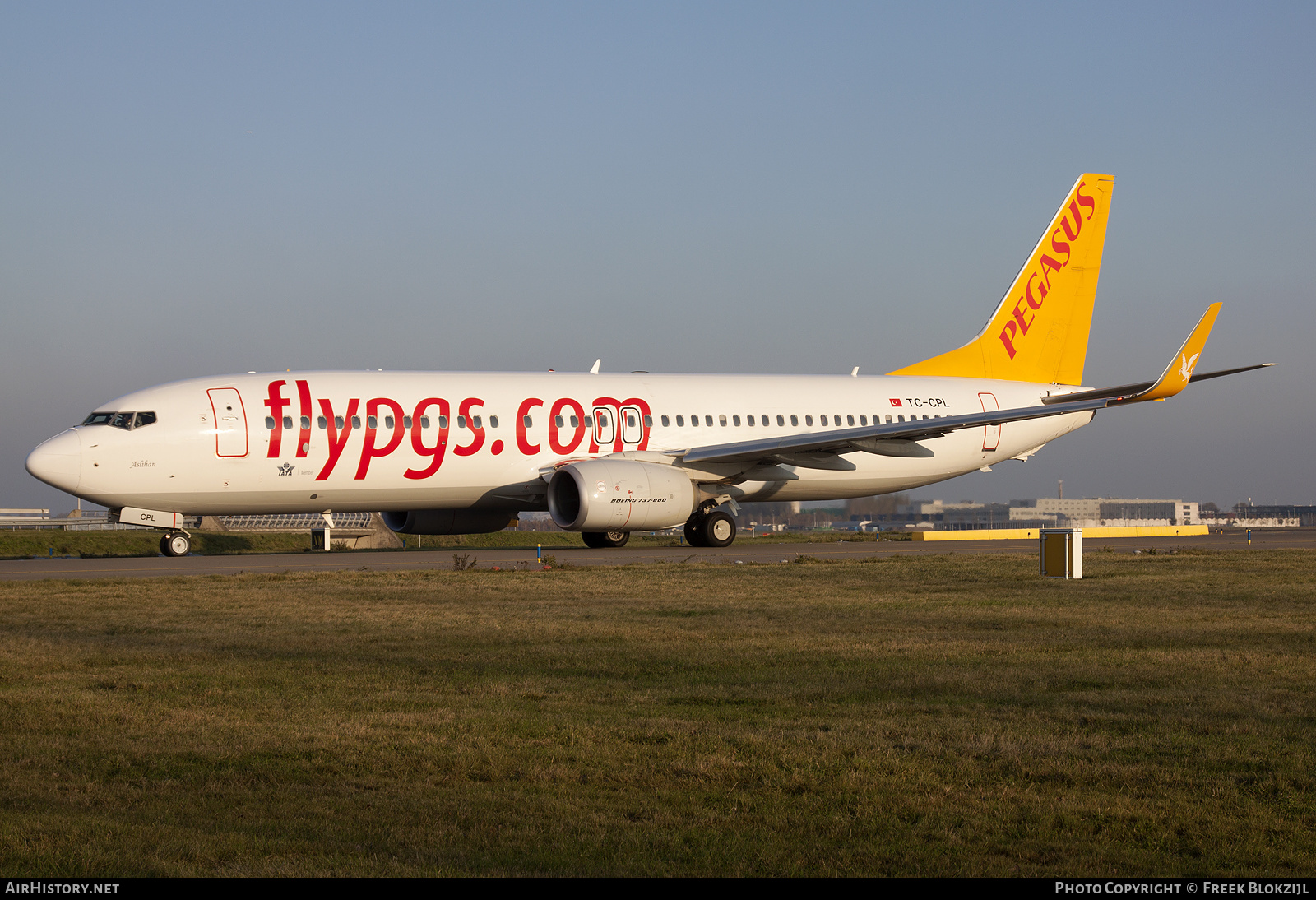 Aircraft Photo of TC-CPL | Boeing 737-82R | Pegasus Airlines | AirHistory.net #409698