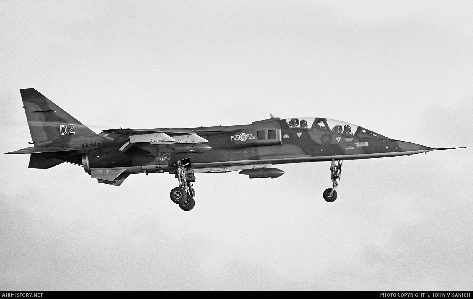 Aircraft Photo of XX844 | Sepecat Jaguar T2 | UK - Air Force | AirHistory.net #409720