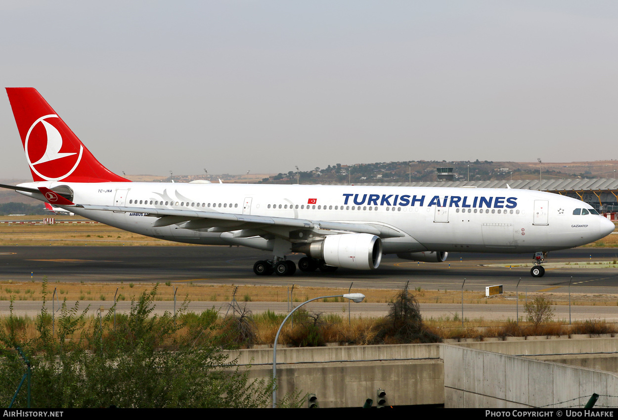 Aircraft Photo of TC-JNA | Airbus A330-203 | Turkish Airlines | AirHistory.net #409775