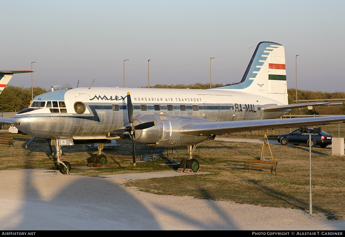 Aircraft Photo of HA-MAL | Ilyushin Il-14T | Malév - Hungarian Airlines | AirHistory.net #409825