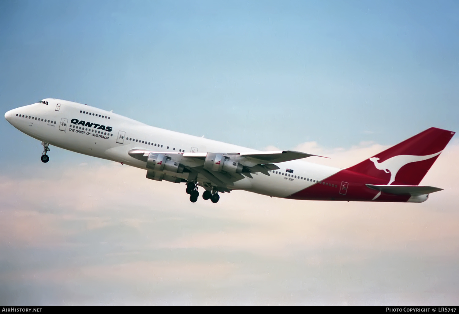 Aircraft Photo of VH-EBP | Boeing 747-238B | Qantas | AirHistory.net #409832