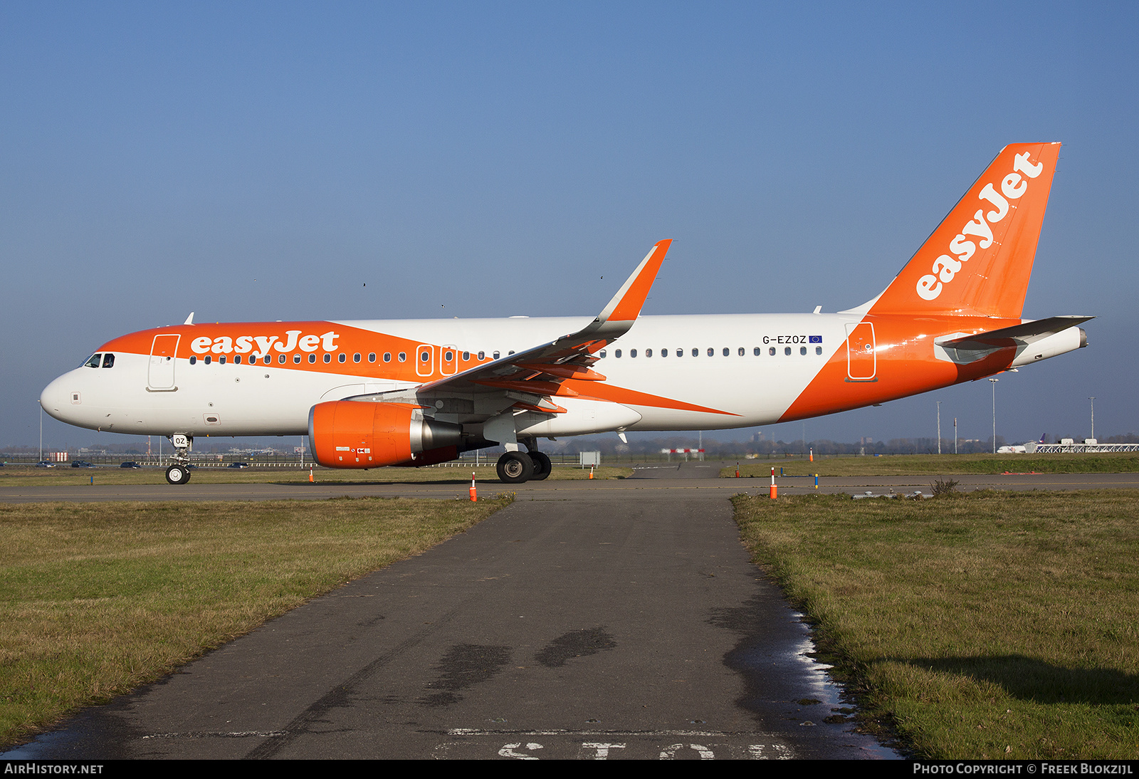 Aircraft Photo of G-EZOZ | Airbus A320-214 | EasyJet | AirHistory.net #409846
