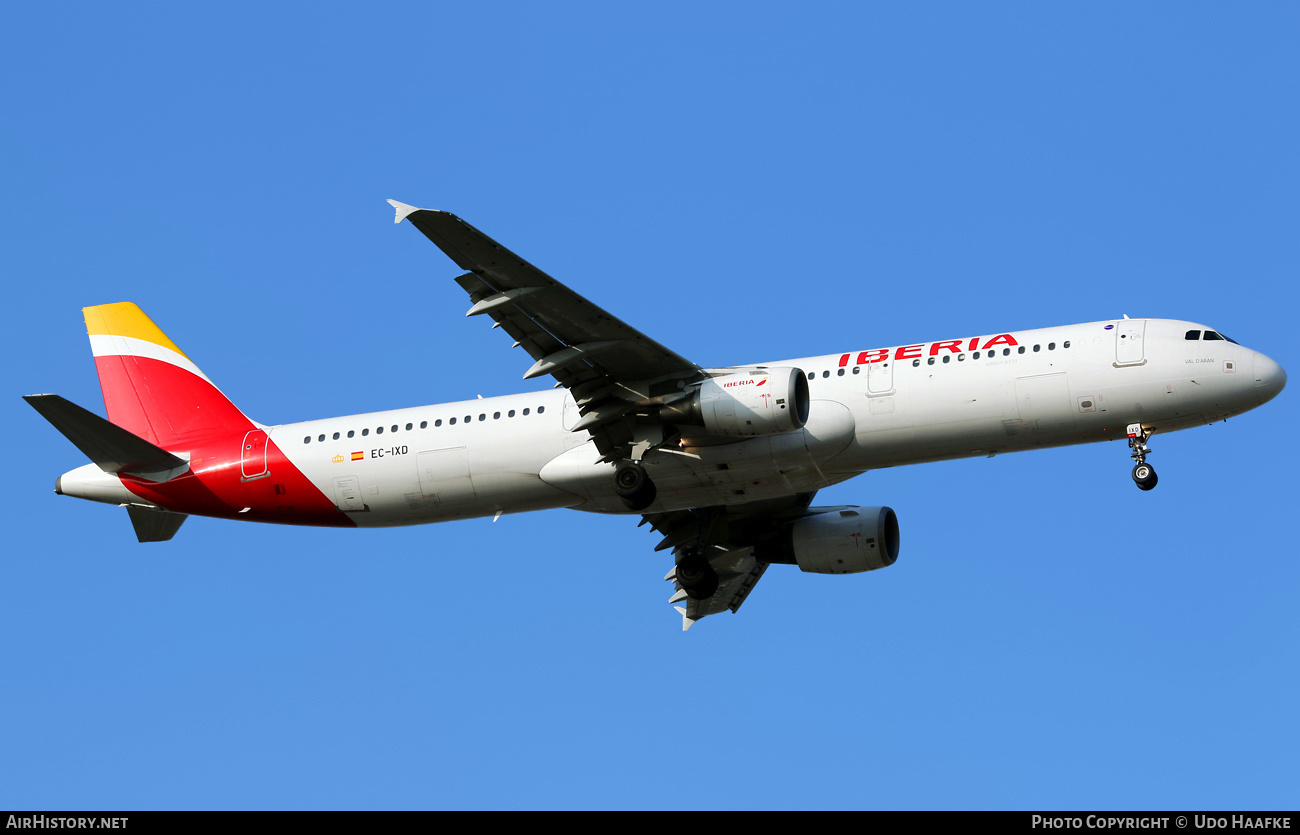 Aircraft Photo of EC-IXD | Airbus A321-211 | Iberia | AirHistory.net #409870