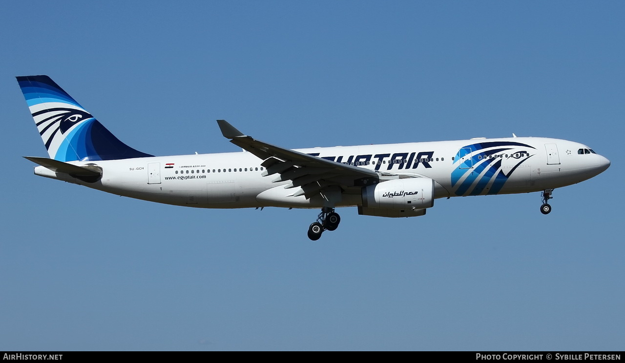 Aircraft Photo of SU-GCH | Airbus A330-243 | EgyptAir | AirHistory.net #409899
