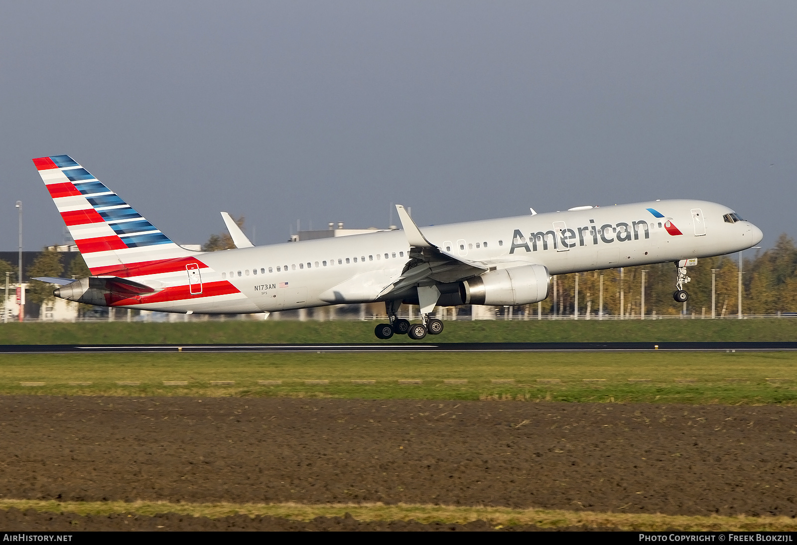 Aircraft Photo of N173AN | Boeing 757-223 | American Airlines | AirHistory.net #409995